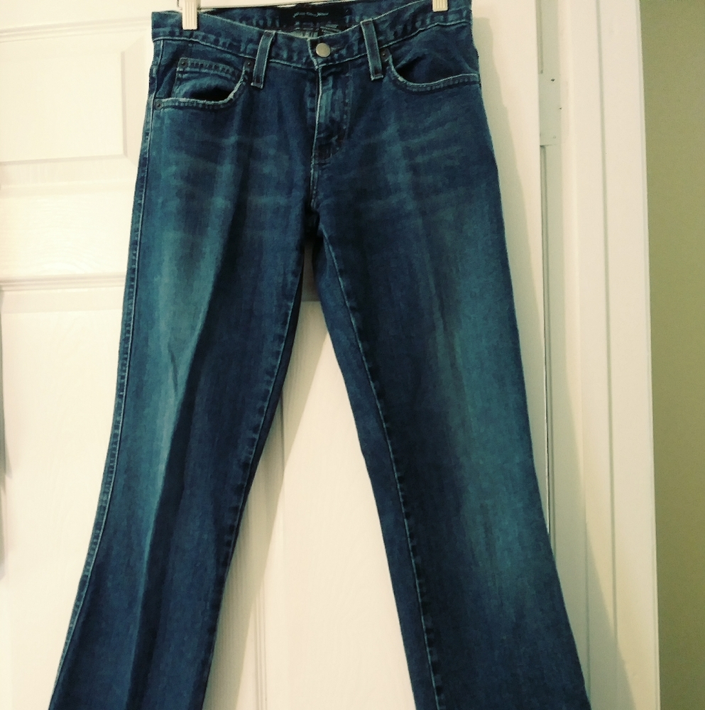 Calvin Klein Comfortable Women Jeans.🎓